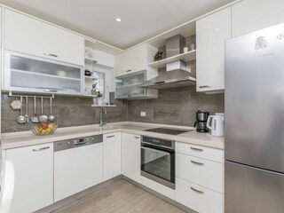 Apartment Okrug Gornji Features 6