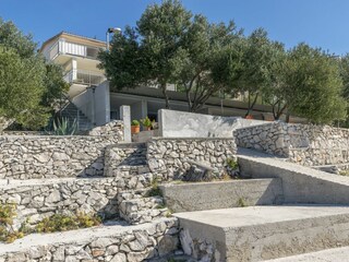 Apartment Seget Vranjica Außenaufnahme 3