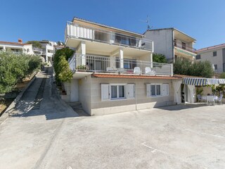 Apartment Seget Vranjica Außenaufnahme 4