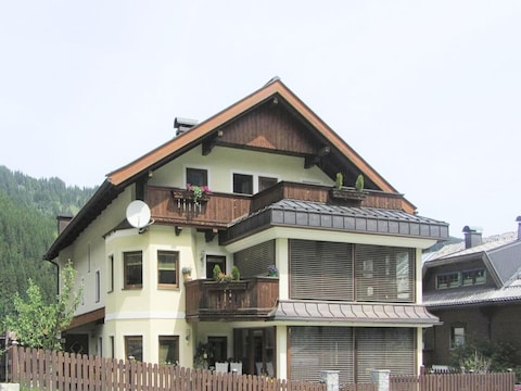 Apartment Chalet in Krimml bei Wasserfällen