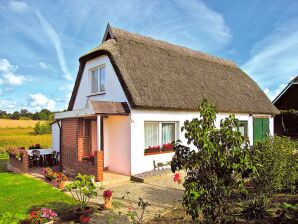 75 m² Ferienhaus ∙ 2 Schlafzimmer ∙ 4 Gäste