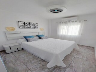 Holiday house Gandia Features 12