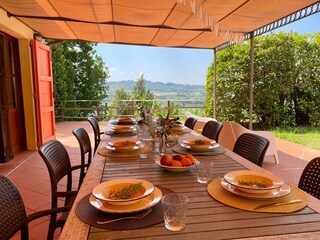 Essen im Freien auf der Terrasse - Casa al Pino Toskana