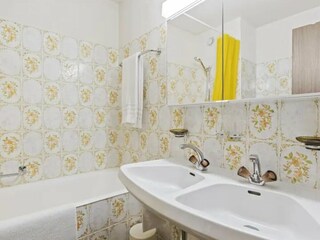 Ferienwohnung Parpan Ausstattung 26