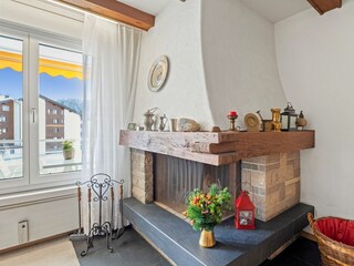 Kamin-/Ofen