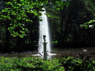 Die Diotima im gräflichen Park