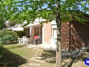 Ferienwohnung 45 m² Ferienhaus ∙ 2 Schlafzimmer ∙ 7 Gäste - Bibione - image1