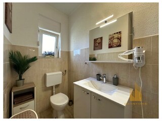 Ferienwohnung Kaštel Lukšić Außenaufnahme 2