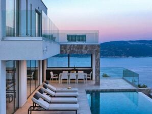 200 m² Ferienhaus ∙ 4 Schlafzimmer ∙ 8 Gäste