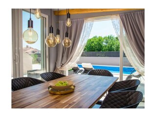 Ferienwohnung Raša Außenaufnahme 3