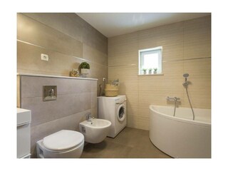 Ferienwohnung Raša Außenaufnahme 31