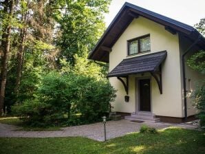 63 m² Ferienwohnung ∙ 2 Schlafzimmer ∙ 4 Gäste - Kranj - image1