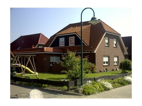 65 m² Ferienwohnung ∙ 2 Schlafzimmer ∙ 4 Gäste