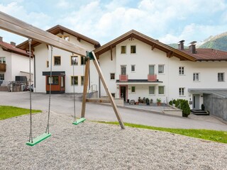 Appartamento Strengen am Arlberg Registrazione all'aperto 6