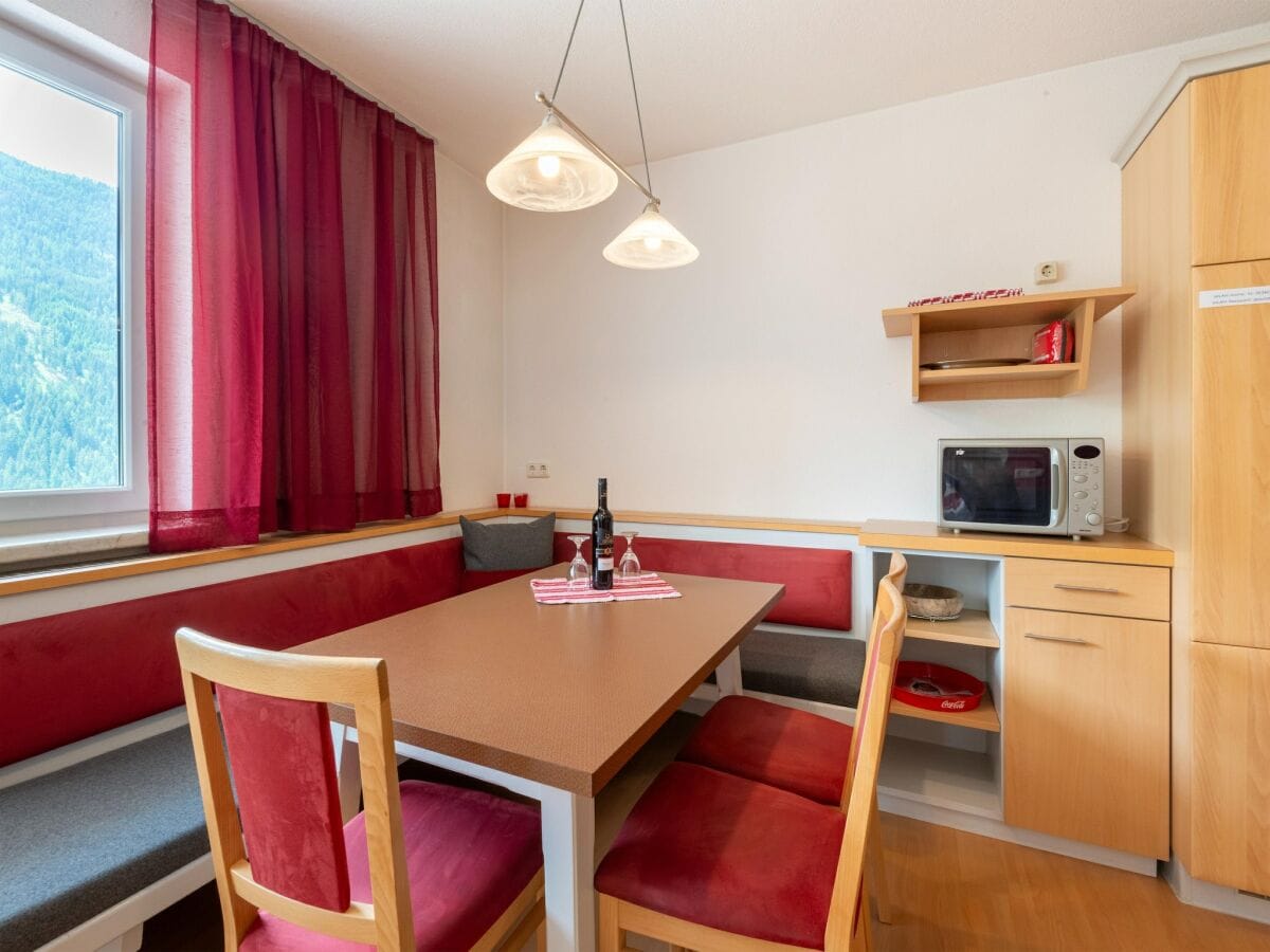 Apartment Strengen am Arlberg Ausstattung 25