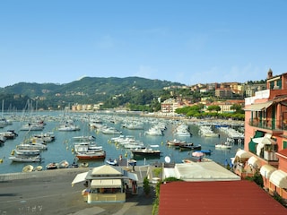 Villa Borghetto di Vara Environment 31