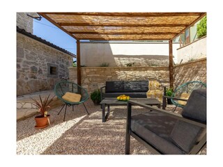 Ferienwohnung Raša Außenaufnahme 6