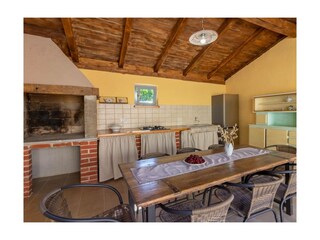 Ferienwohnung Raša Außenaufnahme 16