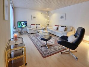 87 m² Ferienwohnung ∙ 2 Schlafzimmer ∙ 5 Gäste - St. Moritz - image1