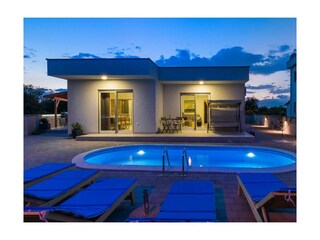 Ferienwohnung Zlarin Außenaufnahme 3