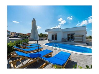 Ferienwohnung Zlarin Außenaufnahme 9