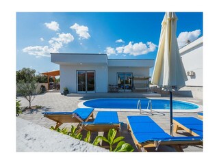 Ferienwohnung Zlarin Außenaufnahme 35