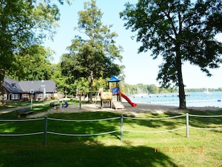 Ascheberger Strand mit Restaurant und Biergarten