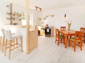 60 m² Ferienwohnung ∙ 1 Schlafzimmer ∙ 4 Gäste - Neuendorf (Gnitz) - image1