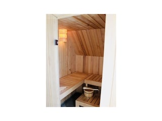 Ferienwohnung Dranske Außenaufnahme 24