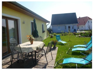 Ferienwohnung Dranske Außenaufnahme 11