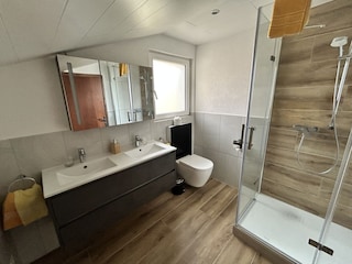 Chalet Saas-Grund Badezimmer 16