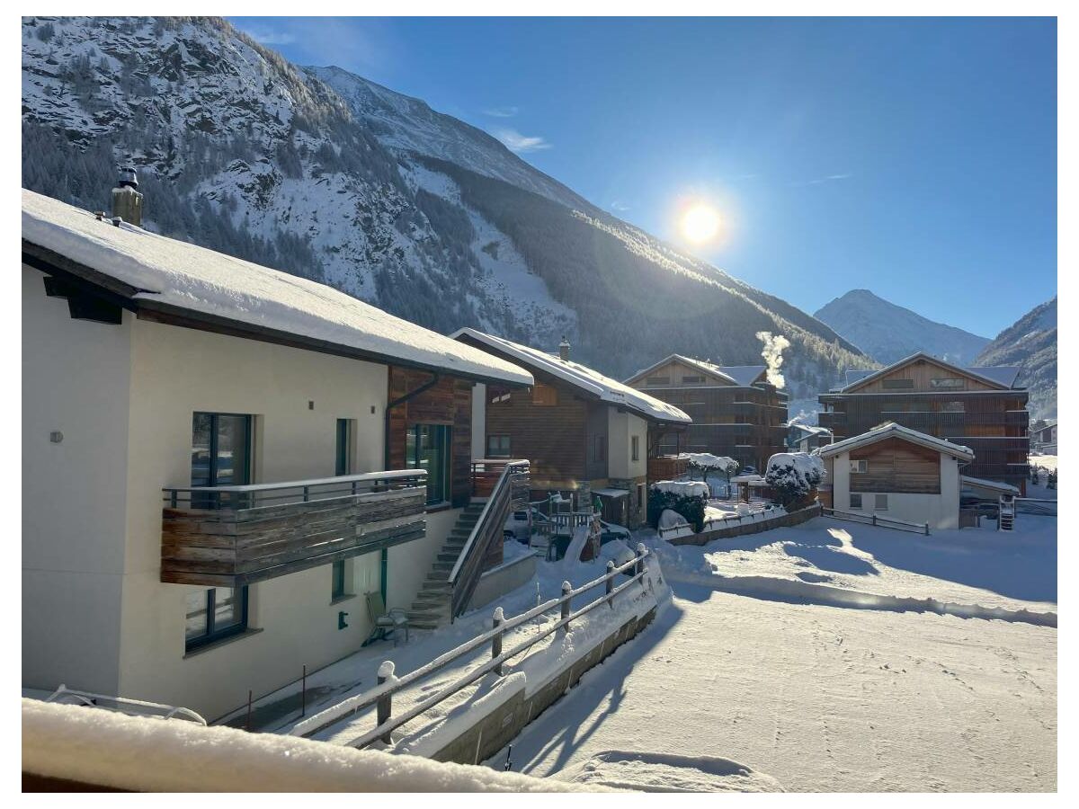 Ferienwohnung Saas-Grund Außenaufnahme 1