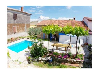 Ferienwohnung Rakalj Außenaufnahme 30