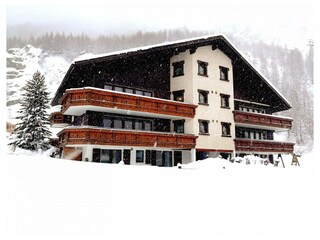 Ferienwohnung Saas-Grund Außenaufnahme 3