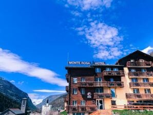 100 m² Ferienwohnung ∙ 3 Schlafzimmer ∙ 8 Gäste