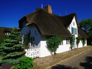60 m² Ferienwohnung ∙ 2 Schlafzimmer ∙ 3 Gäste