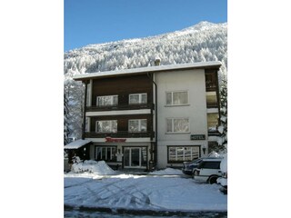 Ferienwohnung Saas-Grund Außenaufnahme 3