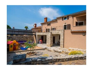 Ferienwohnung Rakalj Außenaufnahme 20