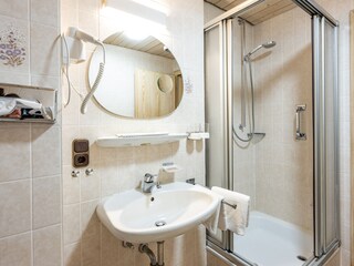 Holiday apartment Riezlern Bathroom 33