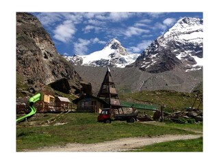 Ferienwohnung Saas-Grund Außenaufnahme 6