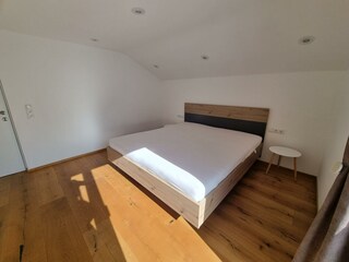 Schlafzimmer Nr. 2 - OG