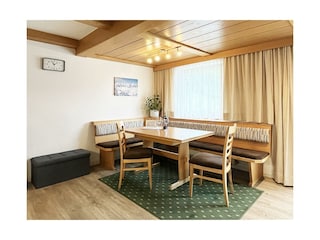 appartements-platzis-montafon-urlaub-w2-kueche2