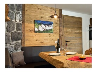 Ferienwohnung Suggadin moderne Küche mit Essecke