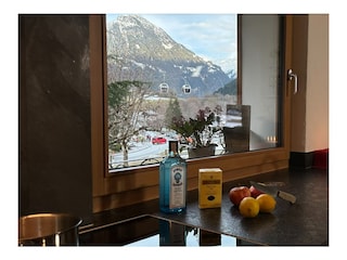 Ferienwohnung Suggadin Küche Aussicht Gondelbahn