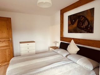 Schlafzimmer z.Garten , Mückenschutz ,Verdunklungsrollo