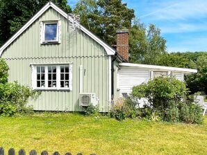 5 Personen Ferienhaus in SÖLVESBORG - Falkvik - image1