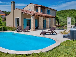 Villa Sveta Marija Na Krasu Grabación al aire libre 15