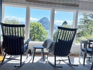 Holiday house Svelgen  11