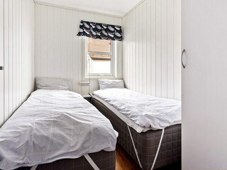 Holiday house Bøvågen  12