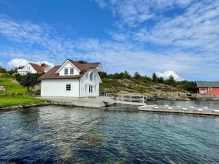 Holiday house Auklandshamn Outdoor Recording 4
